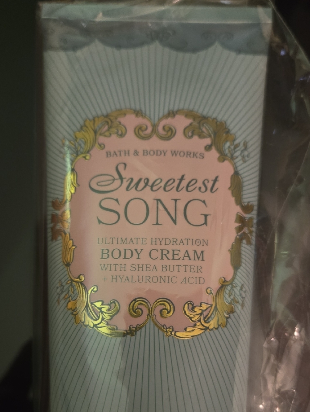 SALE! Bath & Body Works Sweetest Song Body Cream